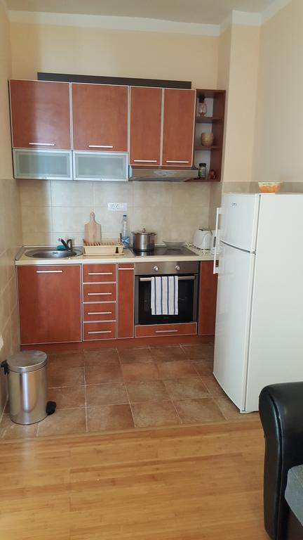 Roman Gardens Studio Apartment Risan Dış mekan fotoğraf